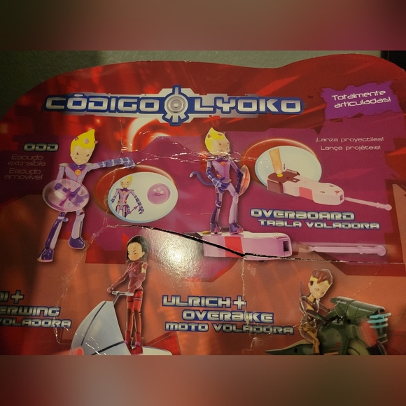 Code Lyoko: Odd with Overboard and Laser Arrows Action Figure - Picture 9 of 12